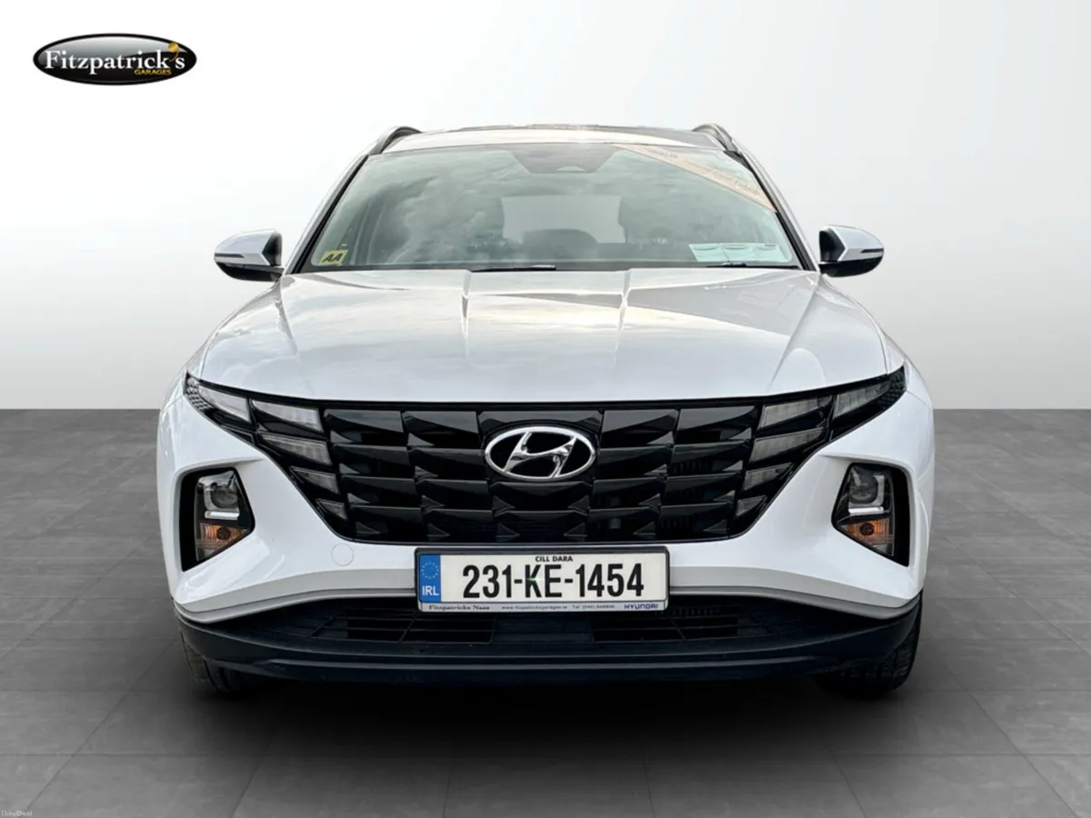 Hyundai Tucson Executive 1.6 Diesel - Image 2