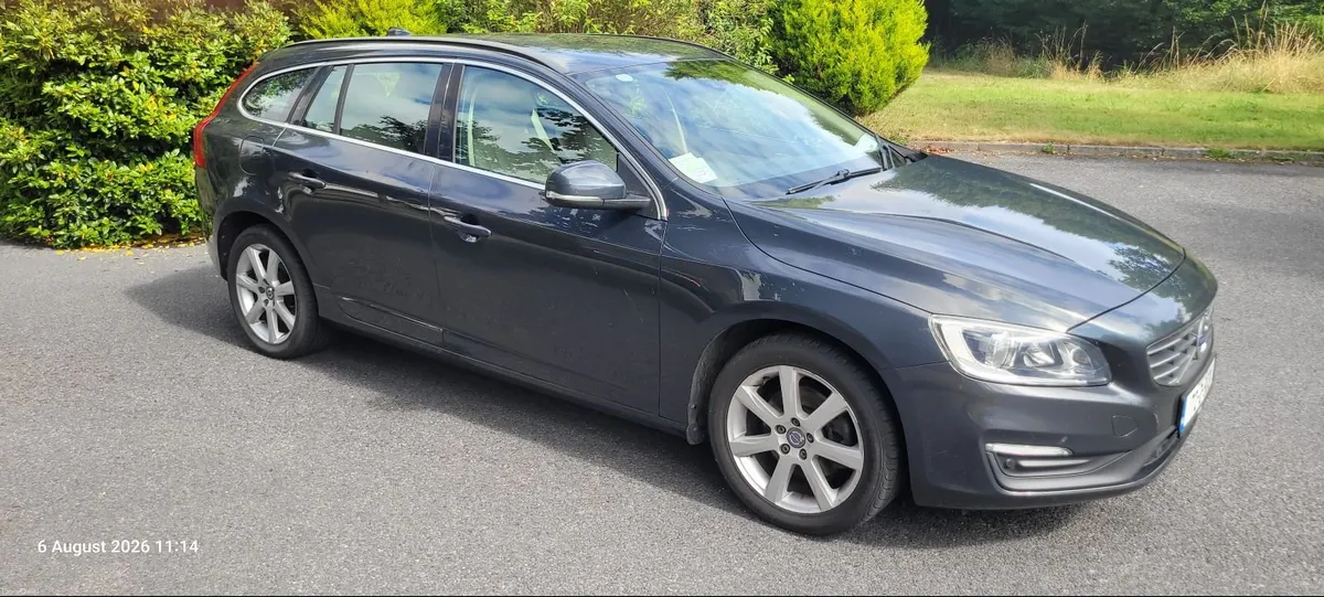 Volvo V60 2017 - Image 1