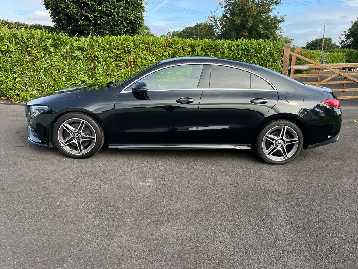 Mercedes-Benz CLA 2021 AMG LINE PREMIUM 220 DIESEL - Image 2