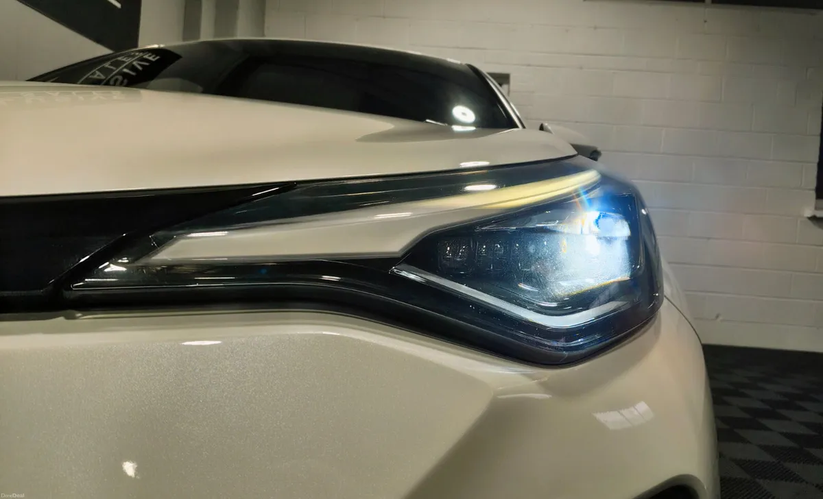 Toyota C-HR 2022 1.8 HYBRID FULL SOL SPEC EXTRAS - Image 6
