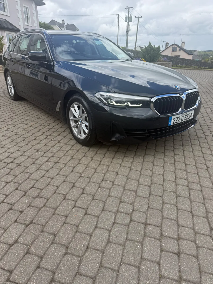 BMW 5-Series 2022 - Image 1