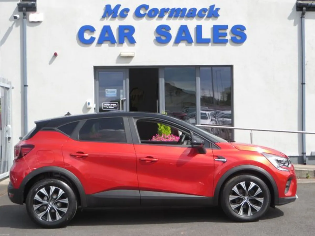 Renault Captur Limited Naeb TCE 90 5DR - Image 2