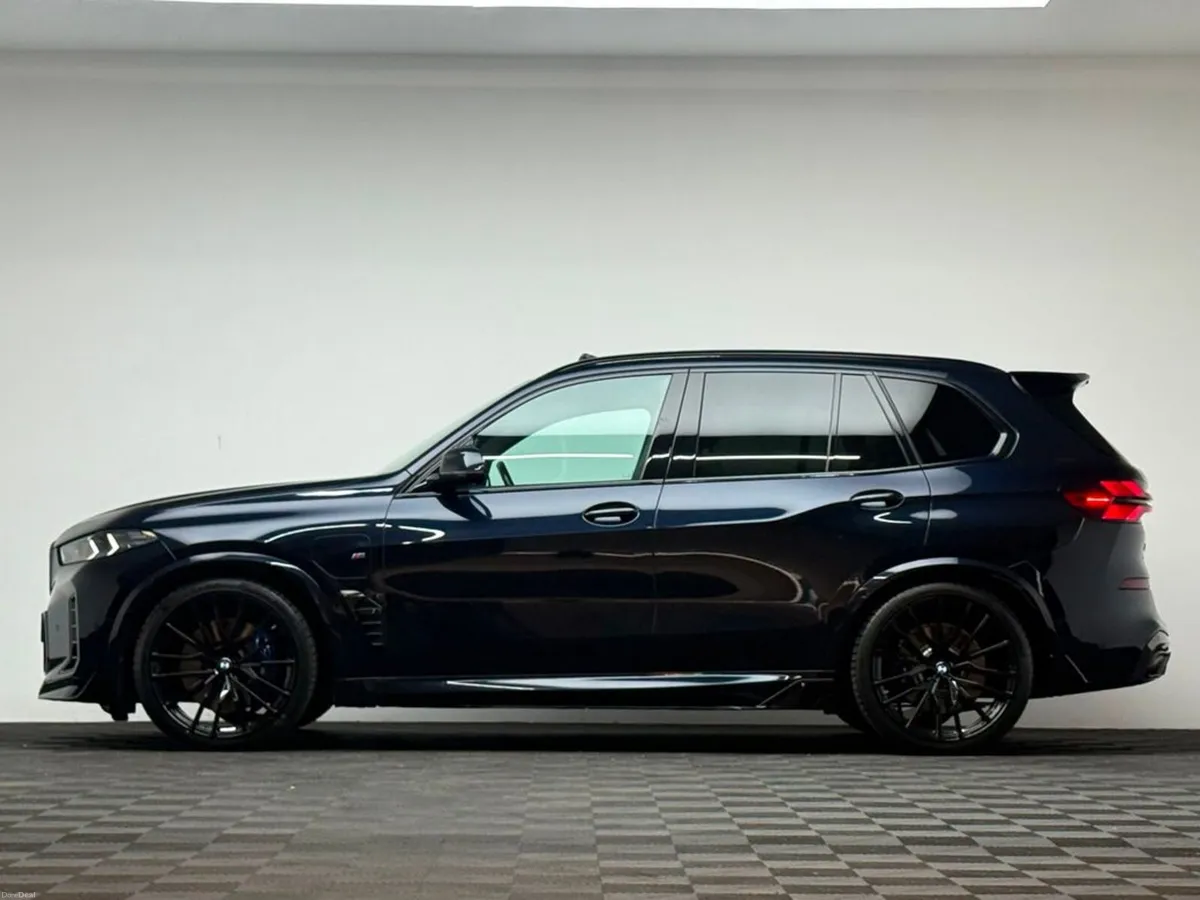BMW X5 50E M SPORT PRO *PAN ROOF* - Image 4