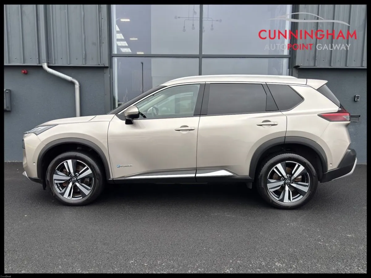 Nissan X-Trail SVE e-POWER 5 Seat - Image 4