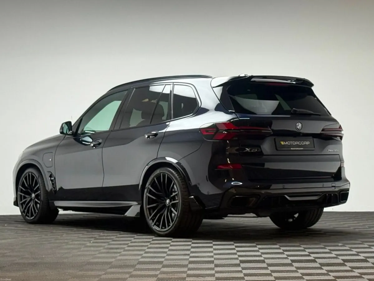 BMW X5 50E M SPORT PRO *PAN ROOF* - Image 5