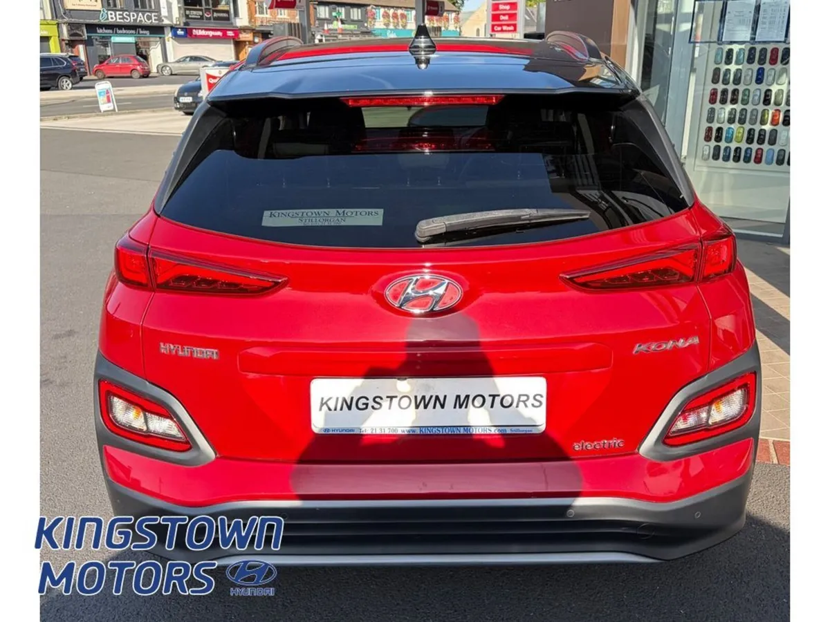 Hyundai KONA EV Premium 2 Tone - Image 4