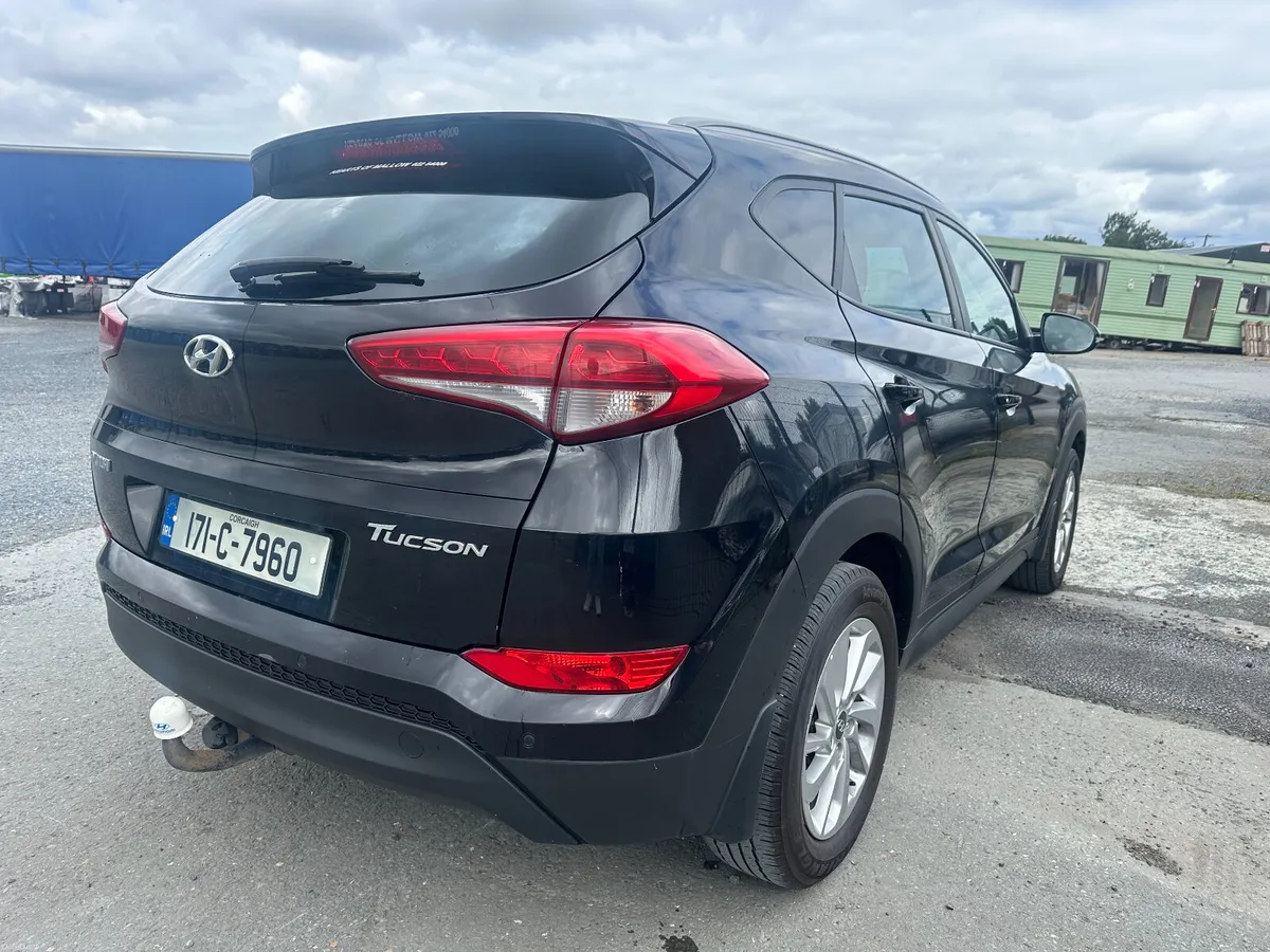 Hyundai Tucson 2017 Manual Diesel - Image 3