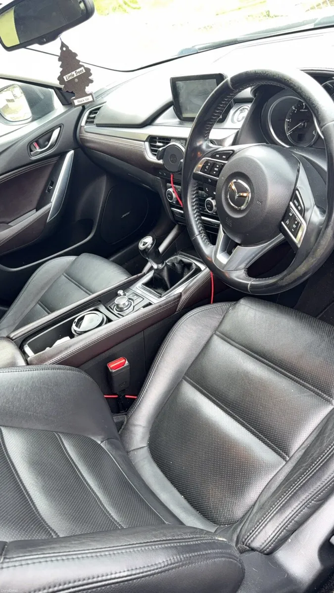Mazda 6 platinum 2.2 estate - Image 3