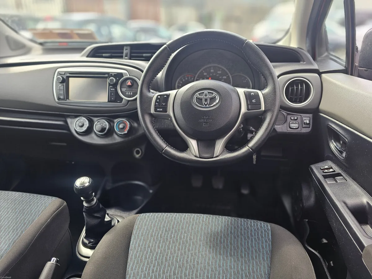 TOYOTA YARIS 1.33 // 2027 NCT & TAX - Image 5