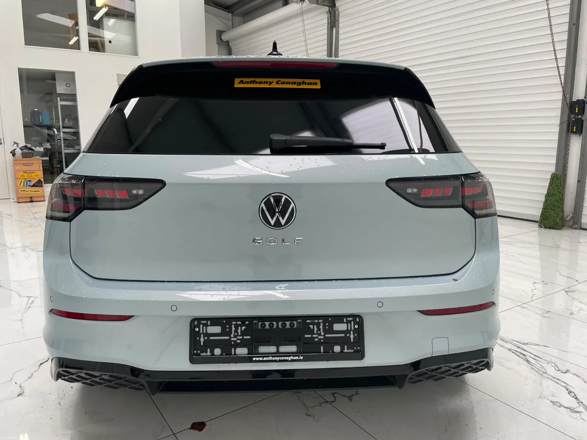 2025 Volkswagen Golf R-Line - Image 4