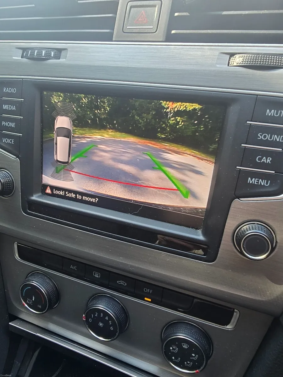 Volkswagen Golf 2016 - Image 2
