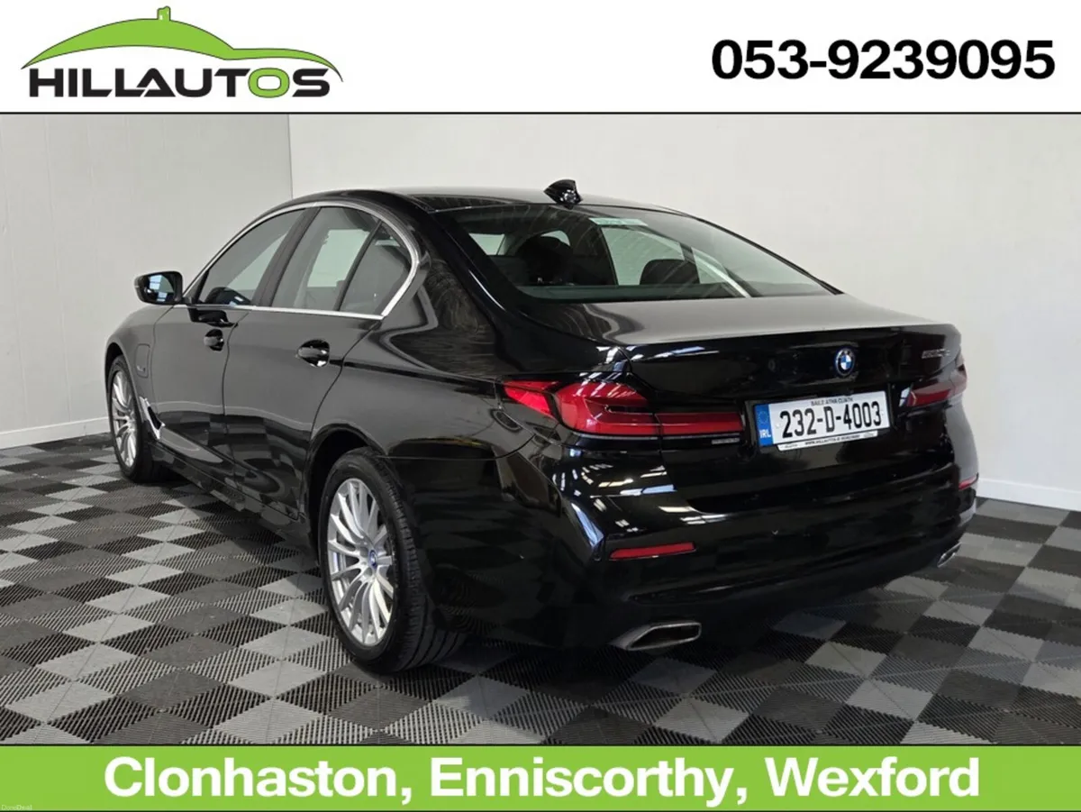 BMW 5-Series 2023 530E HYBRID SE - Image 6