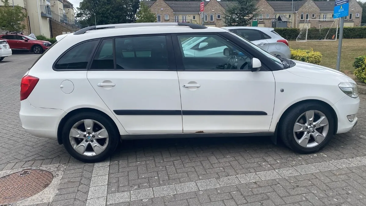Skoda Fabia 2011 - Image 1