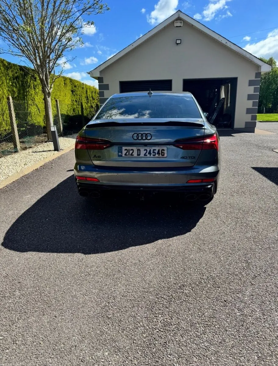 Audi A6 2021 40 TDI S-Line Black Edition - Image 2