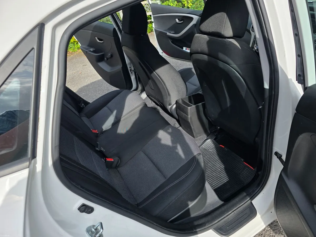 Hyundai i30 2015 - Image 6