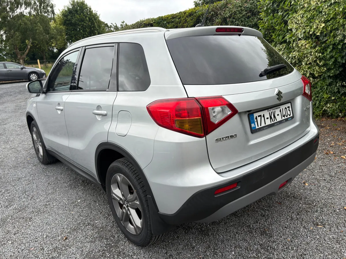 Suzuki Vitara 2017 Petrol - Image 4
