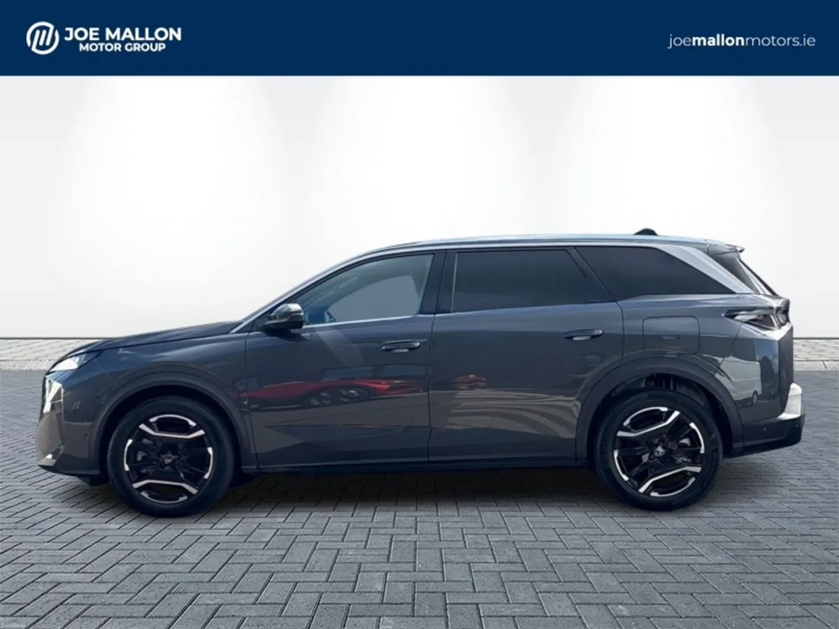 Peugeot 5008 BEV 73kwh 210hp Allure - Image 4