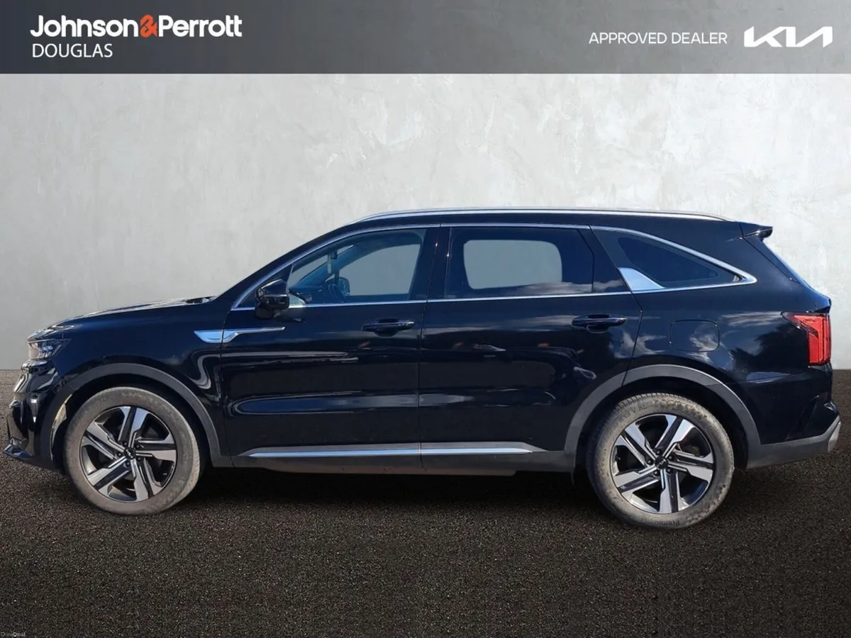 Kia Sorento 1.6 PHEV K3 4X4 7 seats - Image 6