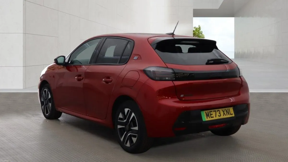 2024 Peugeot E-208 100kW E-Style 50kWh 5dr - Image 3