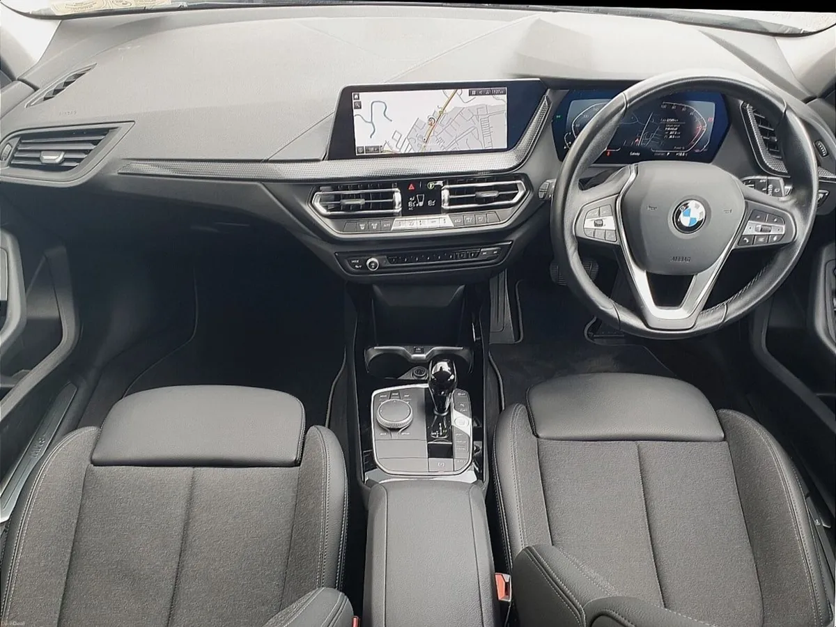 BMW 1-Series 118i SE - Image 4