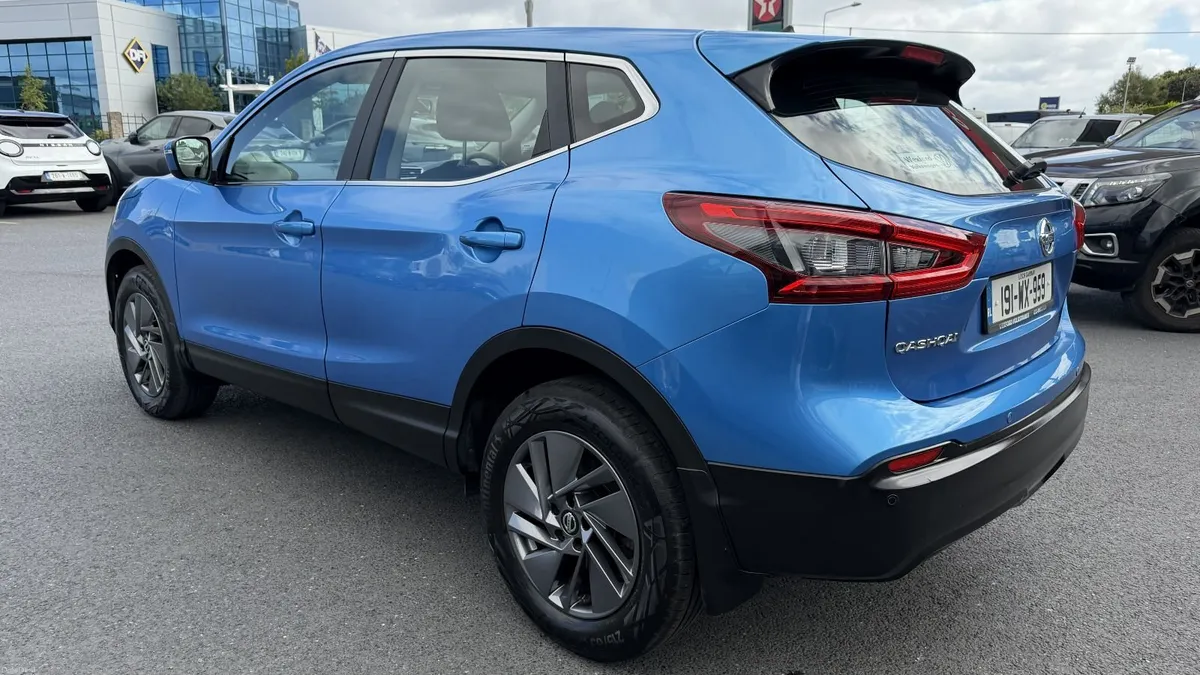 Nissan Qashqai 2019 Automatic Transmission - Image 5