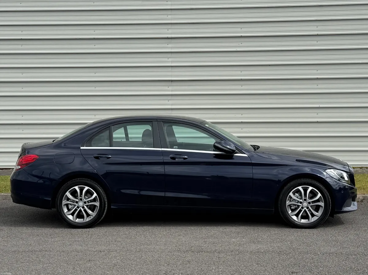 Mercedes-Benz C220d Auto *1Owner *LowKms - Image 5