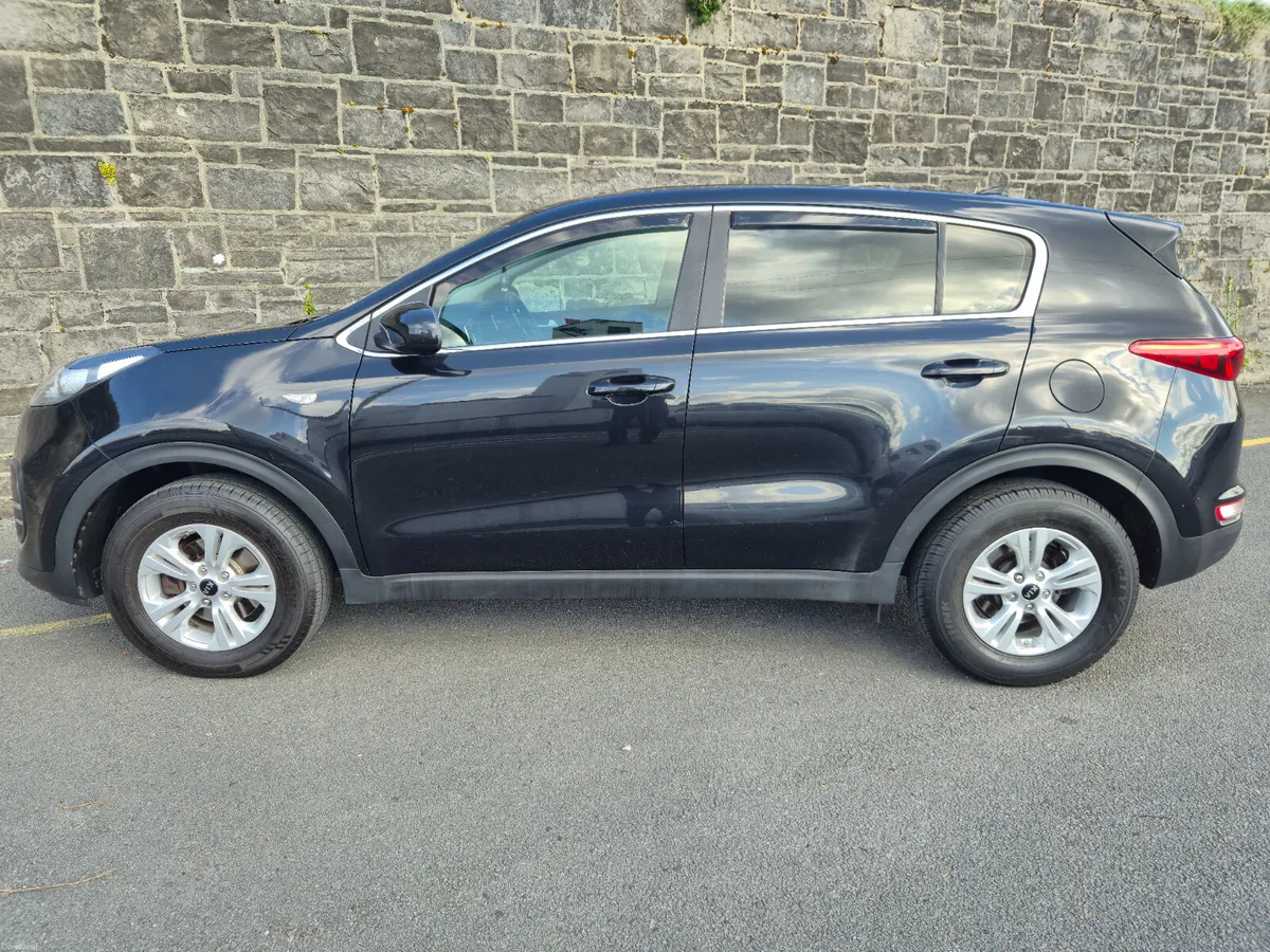 2017 Kia Sportage , low miles, Warranty, delivery - Image 4