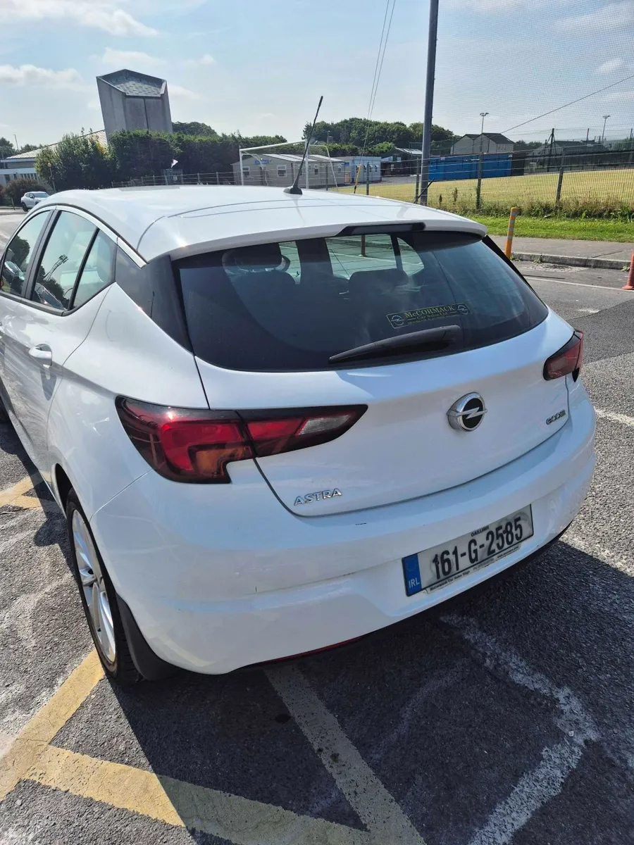 Opel Astra 2016 - Image 6