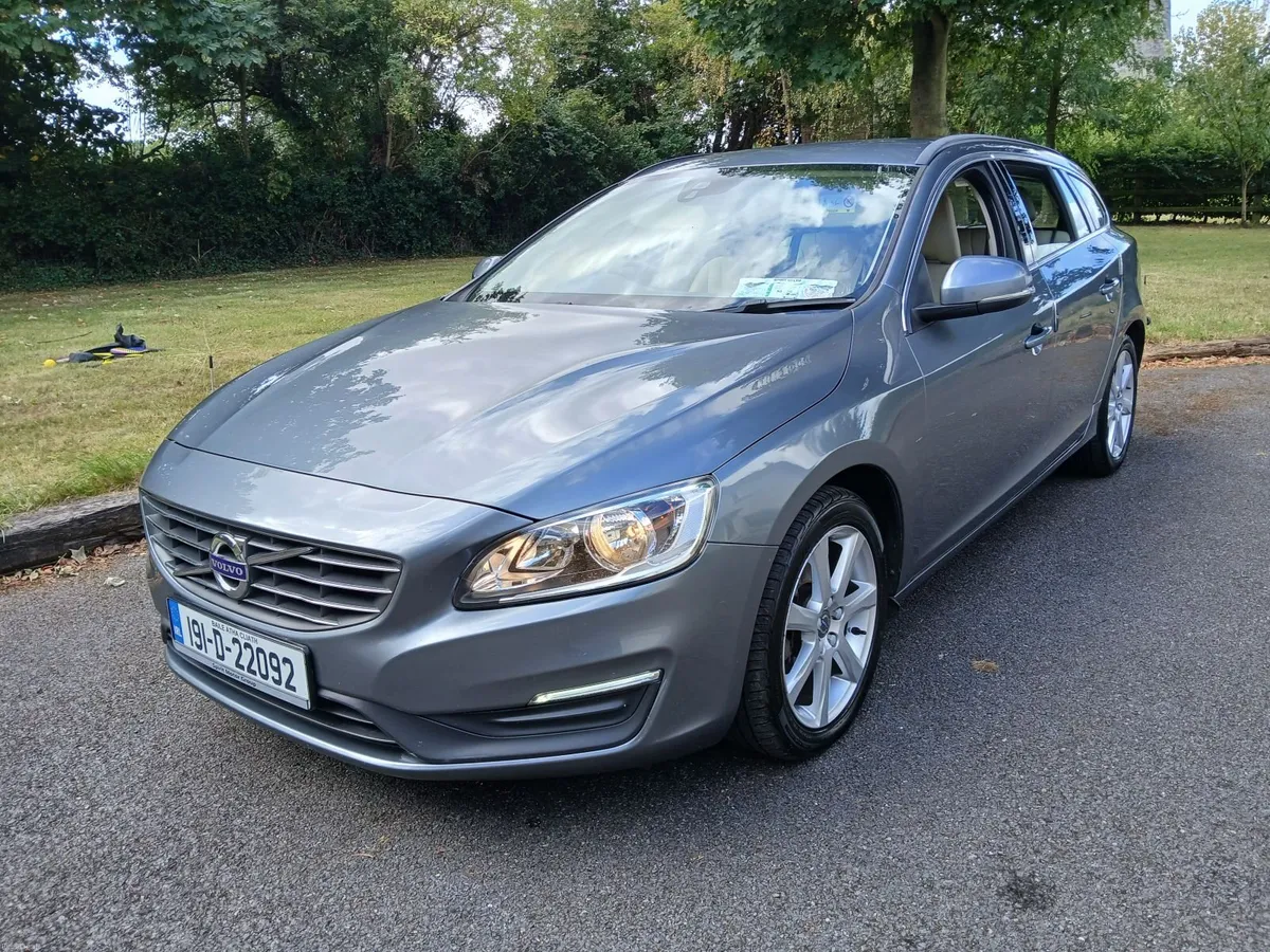Volvo V60 2.0d NCTd & Taxed - Image 3