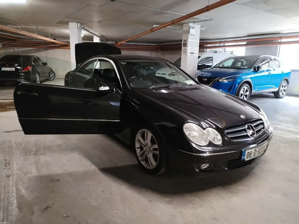 Mercedes-Benz CLK 2006 - Image 1