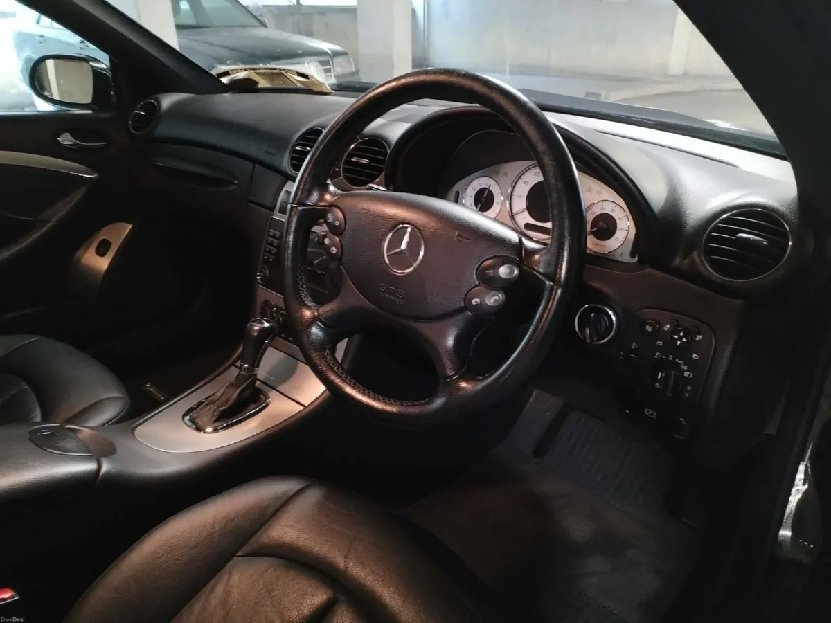 Mercedes-Benz CLK 2006 - Image 4