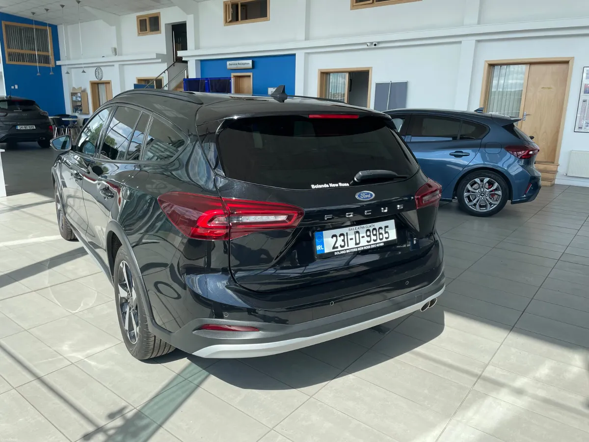 Ford Focus 2023 - Image 5