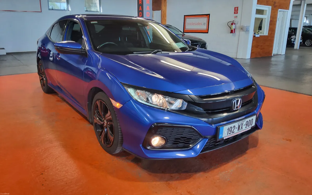 Honda Civic 2019 - Image 1