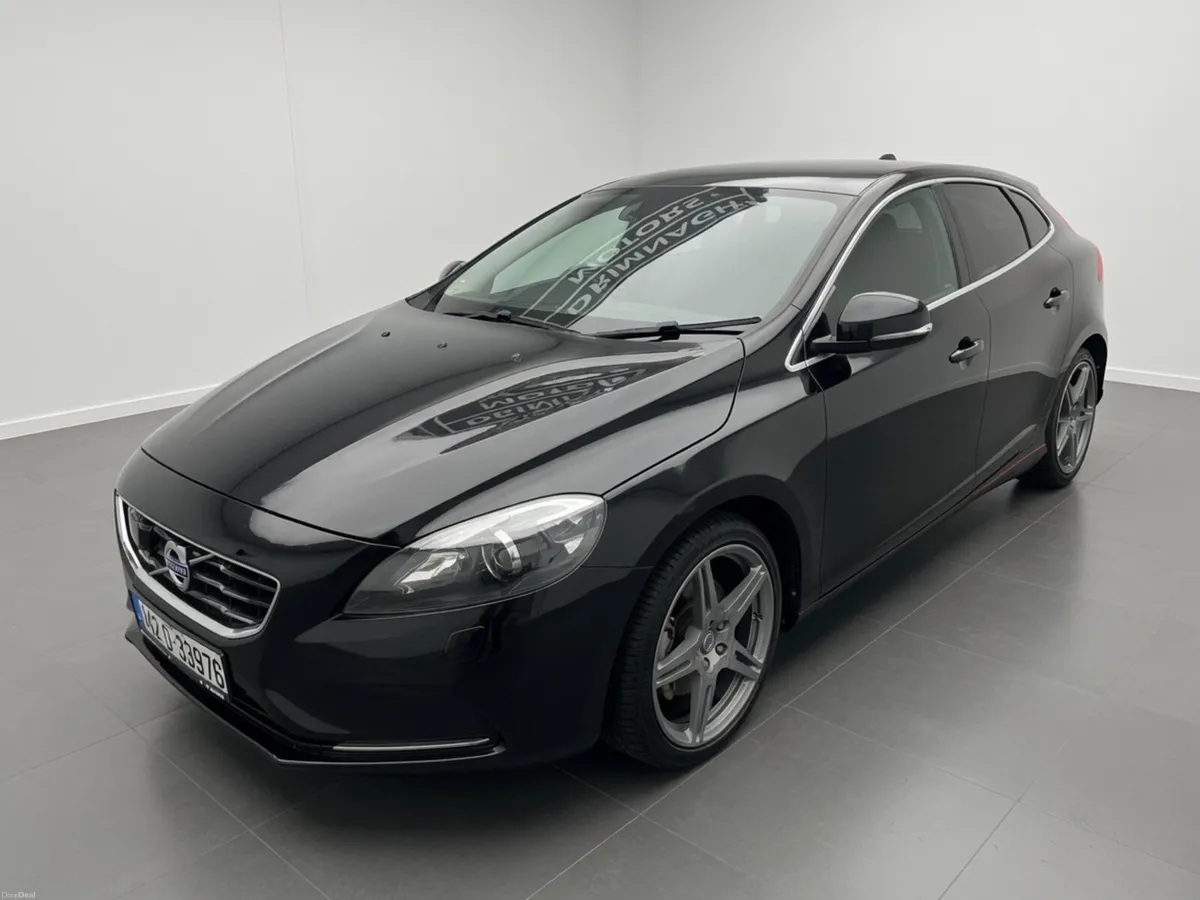 Volvo V40 2014 - Image 4