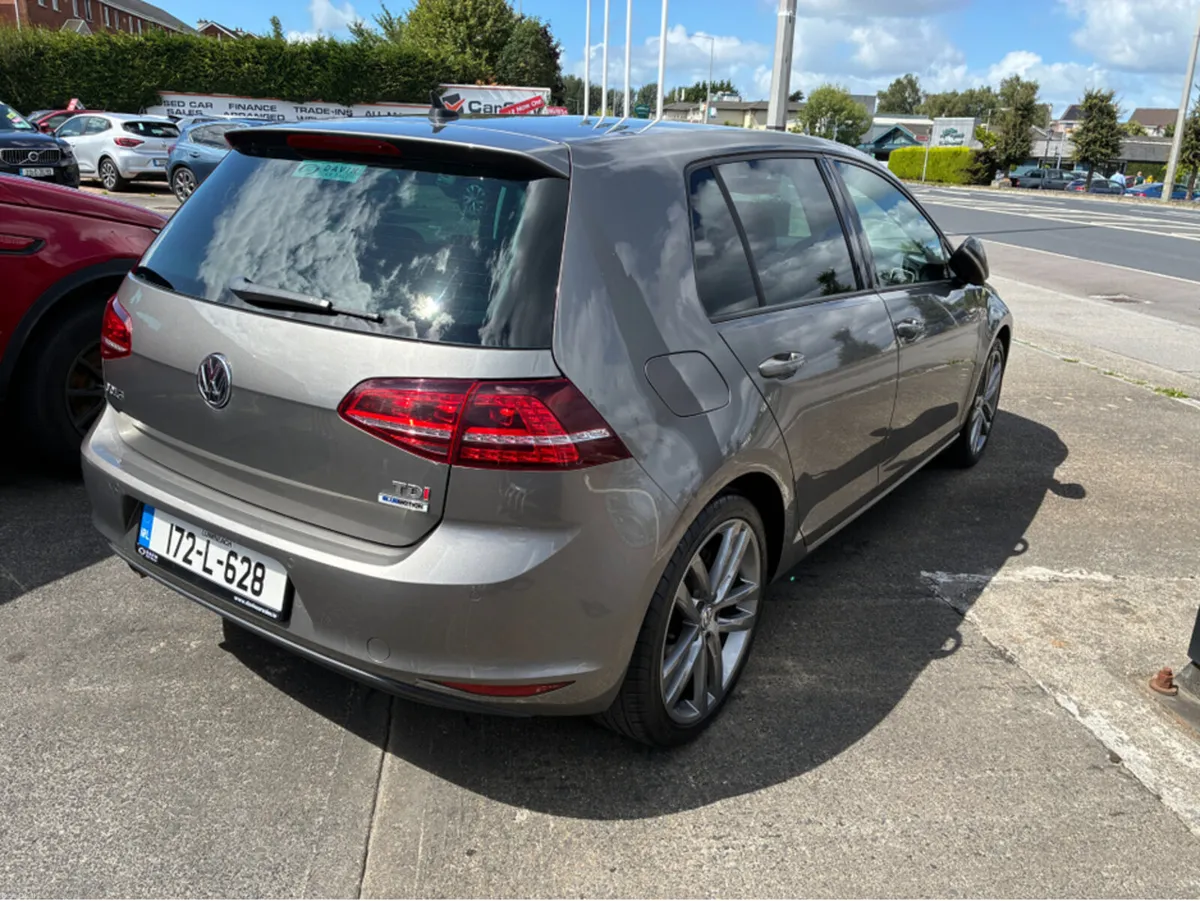 Volkswagen Golf HIGHLINE 1.6 TDI MANUAL 5SPEED 110 - Image 6