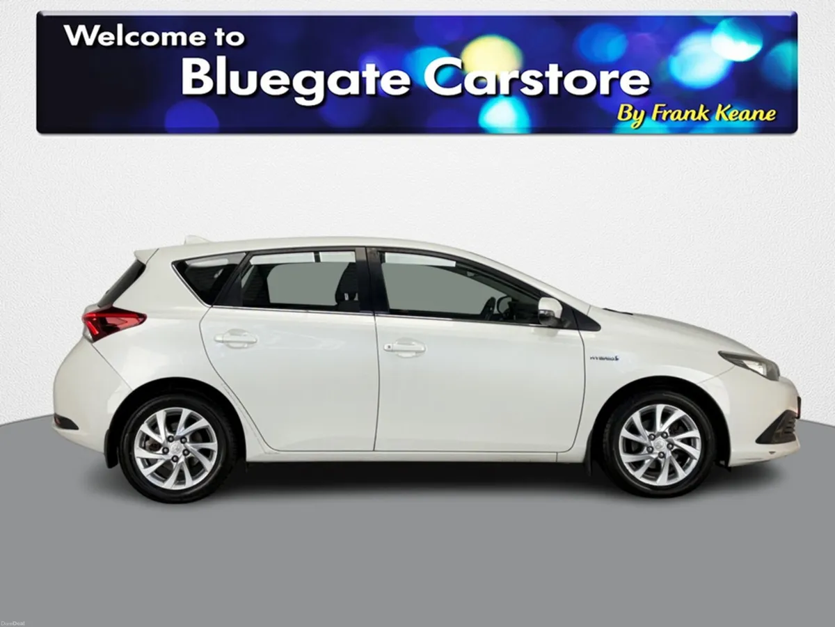 Toyota Auris 1.8 HYBRID LUNA 4DR AUTOMATIC**MULTIF - Image 2