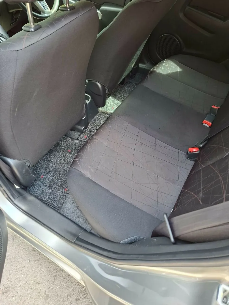 Automatic Mazda Demio Nct 08/27 only 62km - Image 5