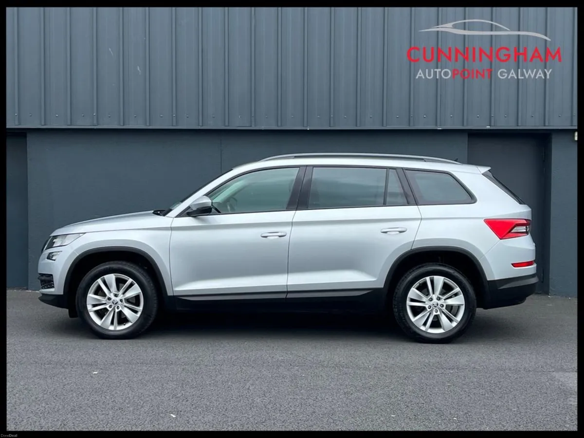Skoda Kodiaq 2.0 TDI SE Tech 4X4 7 Seat - Image 4
