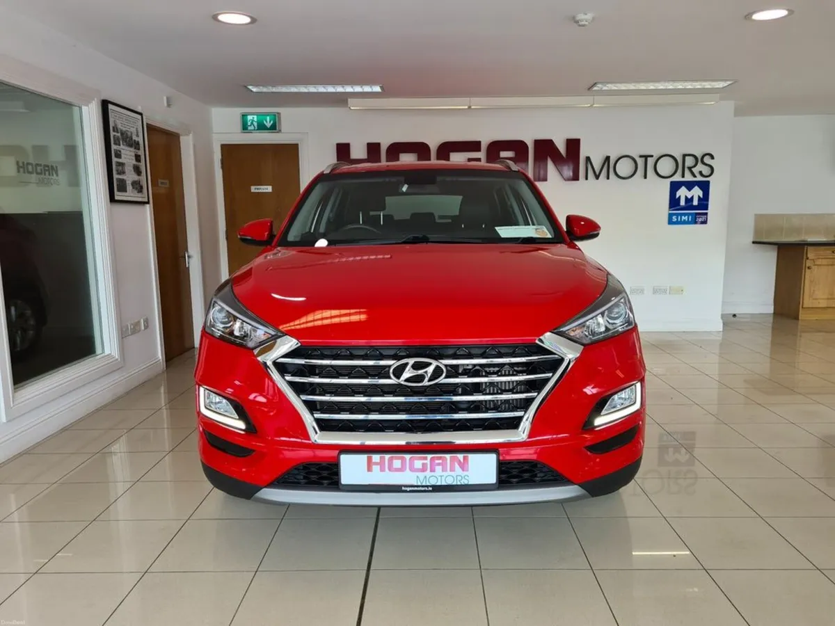 Hyundai Tucson Executive Diesel - Image 2
