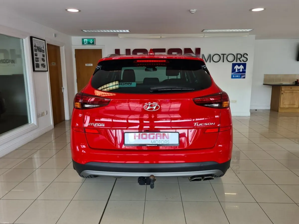Hyundai Tucson Executive Diesel - Image 5