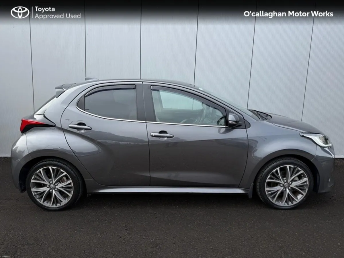 Toyota Yaris YARIS 1.5 HYBRID PLATINUM - Image 5