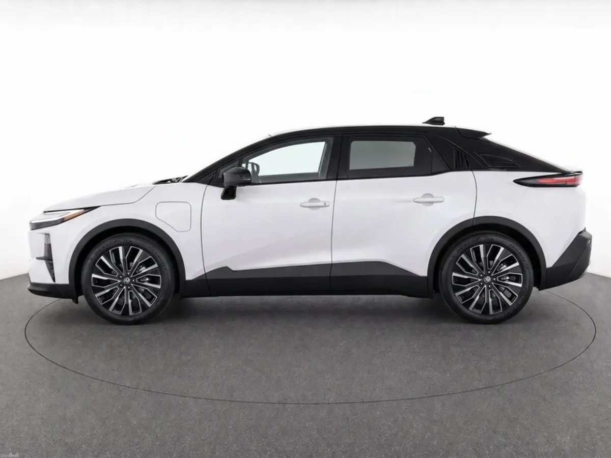 Toyota C-HR + Premier - Image 6
