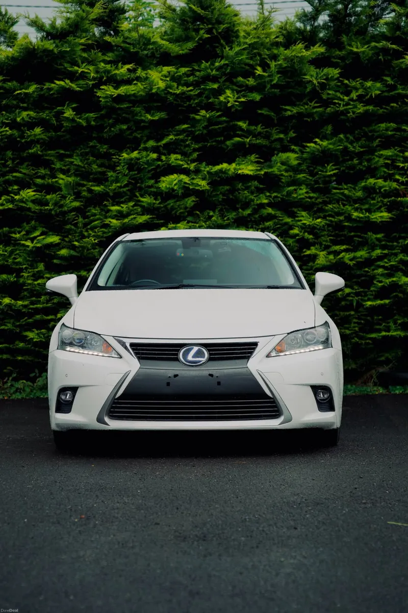 Lexus CT 200h 1.8 Hybrid 2017 - Image 3
