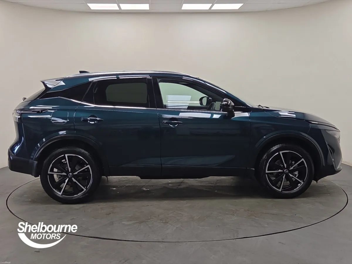 Nissan Qashqai Hatchback Acenta Premium - Image 3