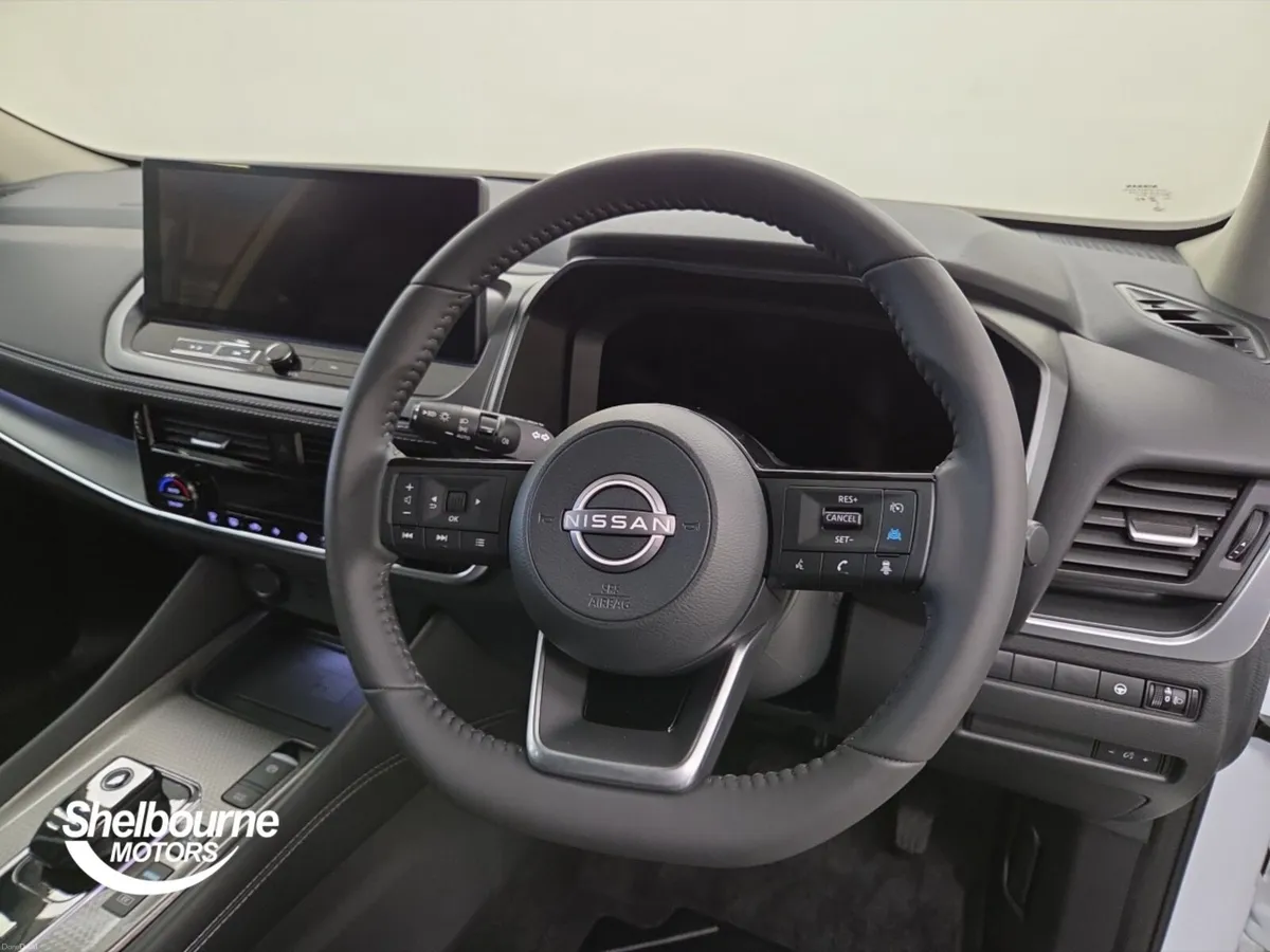 Nissan Qashqai Hatchback N-Connecta - Image 4