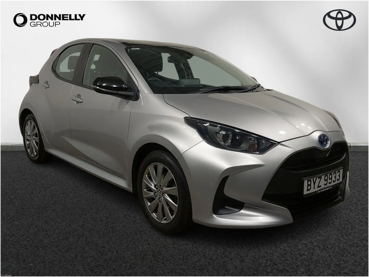 Toyota Yaris Hatchback Icon - Image 1