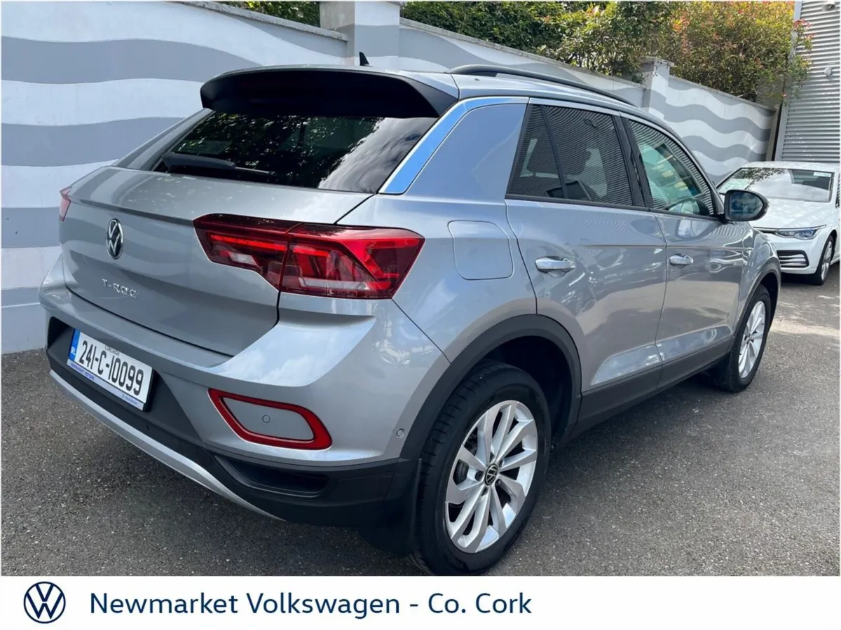 Volkswagen T-Roc 1.0TSI 110BHP LIFE PLUS 6 SPEED P - Image 4