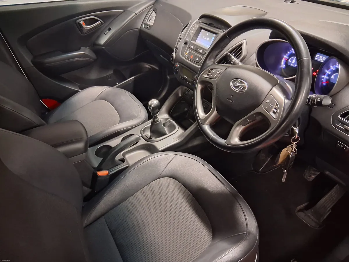 2015 Hyundai ix35 Only 125kms, Executive - Image 6