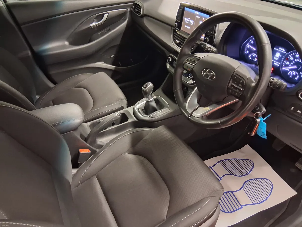2017 Hyundai i30 1.0 GDI, NCT 09/27 - Image 6