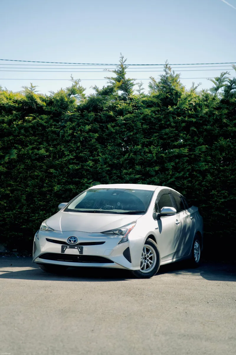Toyota Prius 1.8 Hybrid 2018 - Image 1